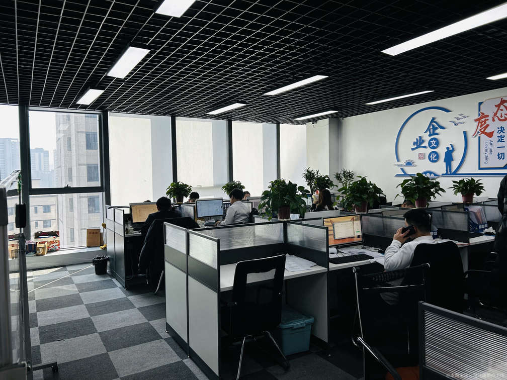 專業(yè)深耕，穩(wěn)健前行 青島鼎鋮融信商務(wù)信息咨詢與企業(yè)管理咨詢的前瞻思考